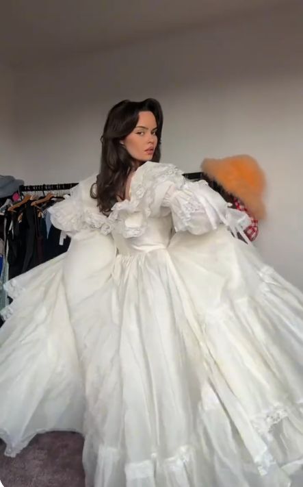 A Line Long Sleeves Off Shoulder Long Wedding Dresses Evening Gown