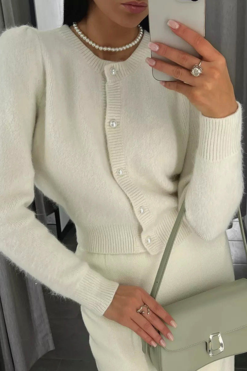 Solid Minimalist Relaxed Long Sleeve Knit Cardigan 3