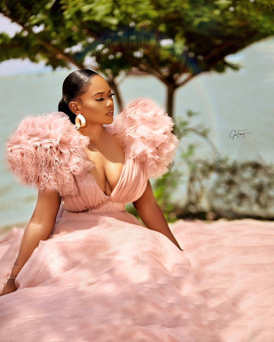 Plus Size Split Joint V Neck Tulle Ruffle Trailing Maxi Dress  Fashionpara