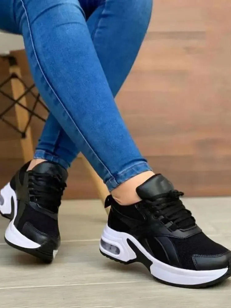 Lace-up Mesh Breeze Sneakers