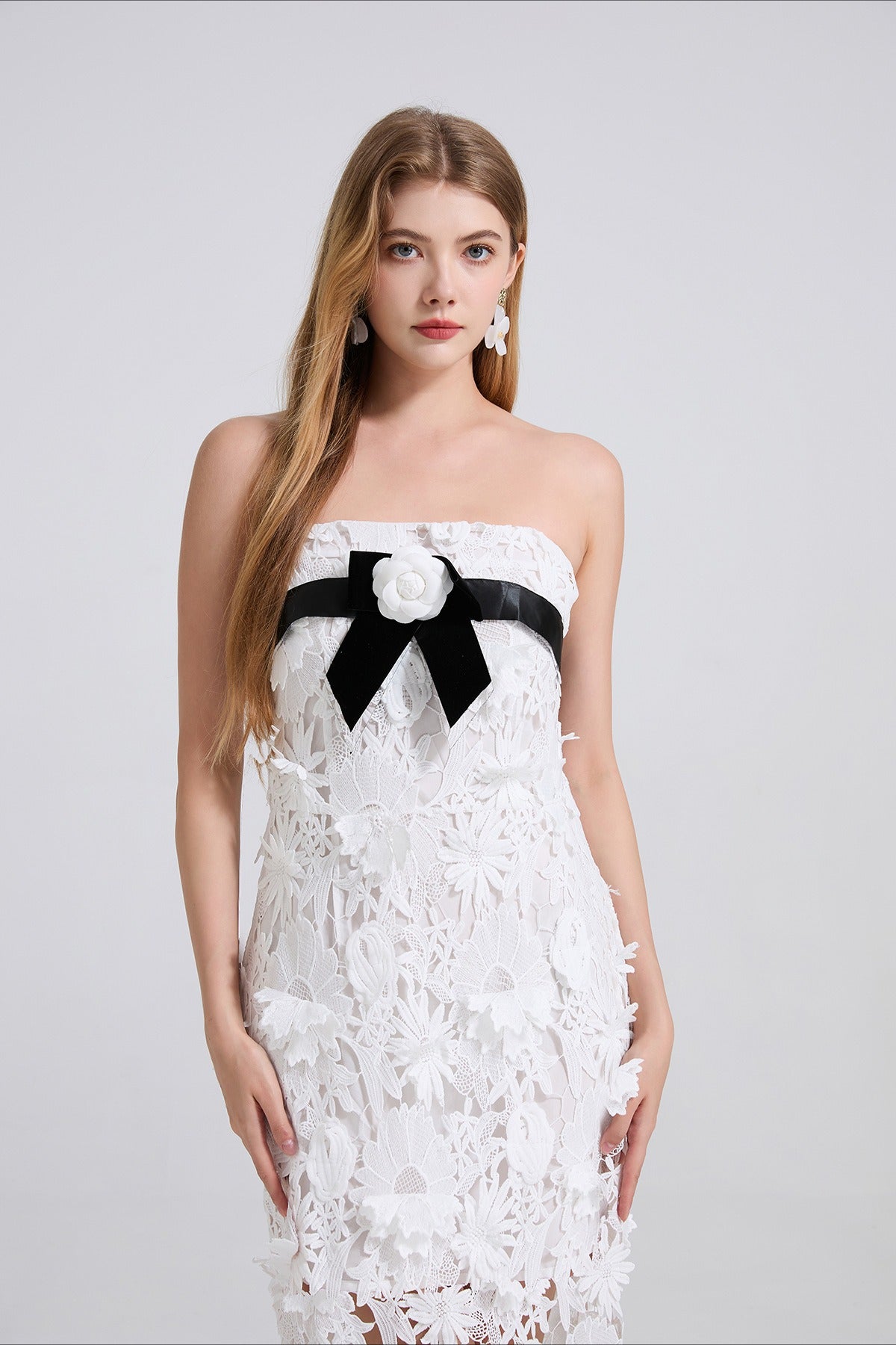 Floral Lace Strapless Bow Front Bodycon Midi Dress 2