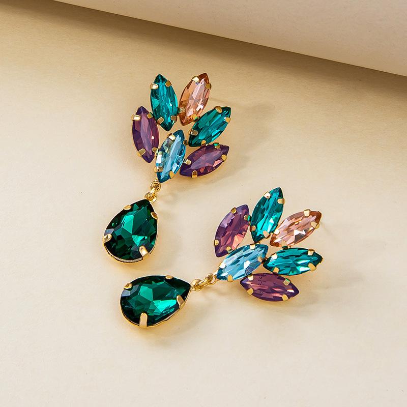 Vintage Drop-shaped Floral Earrings