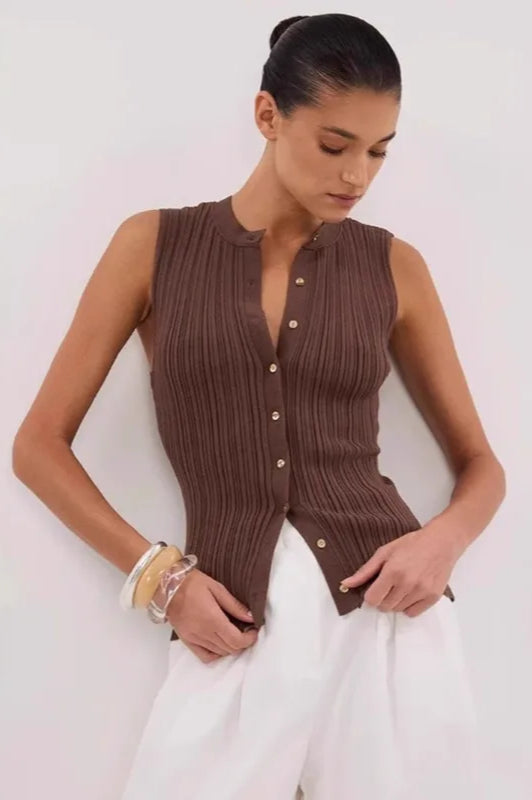 Ribbed Sleeveless Knit Cardigan 10