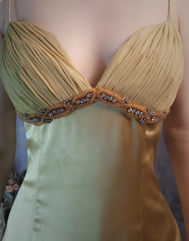 Vintage Green Mermaid Deep V-neck Pleated Satin Long Prom Dress Evening Dress P4319