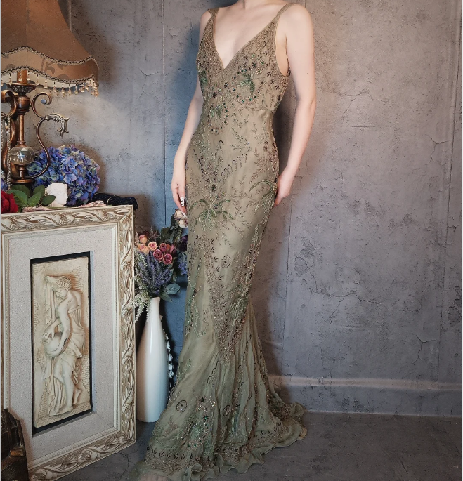 Vintage Luxury Green Mermaid Deep V-neck Beaded Embroidered Chiffon Long Prom Dress Evening Dress P4327