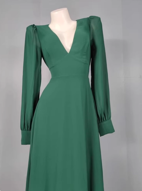 Elegant Deep Green A-line V-Neck Long-sleeved Backless Chiffon Long Prom Dress Evening Dress P4332