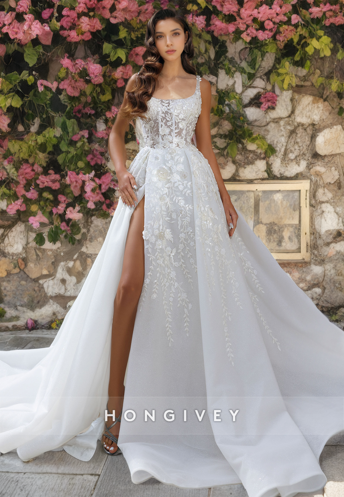 Chic Floral Applique Tulle Wedding Dress 2024 Side Slit Straps Bride Gown