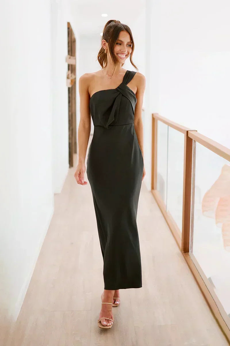 Crepe One Shoulder Knot Twist Mermaid Maxi Gown - View 6