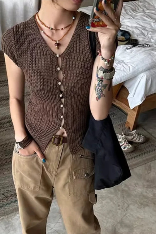 Knitted V-Neck Cropped Cardigan