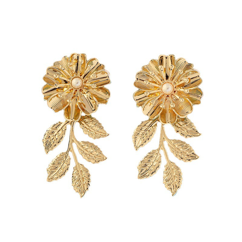 Retro Three-dimensional Flower and Leaf Earrings