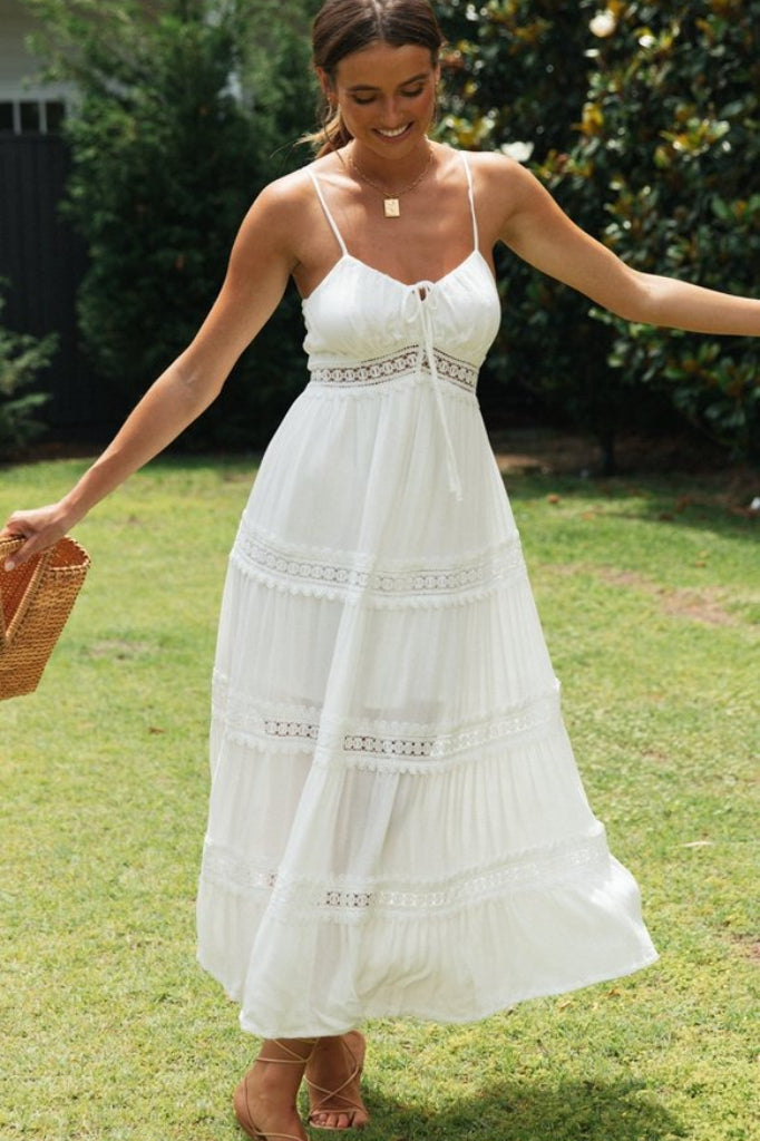 Lace Trim Spaghetti Strap Tiered A-Line Maxi Dress 2