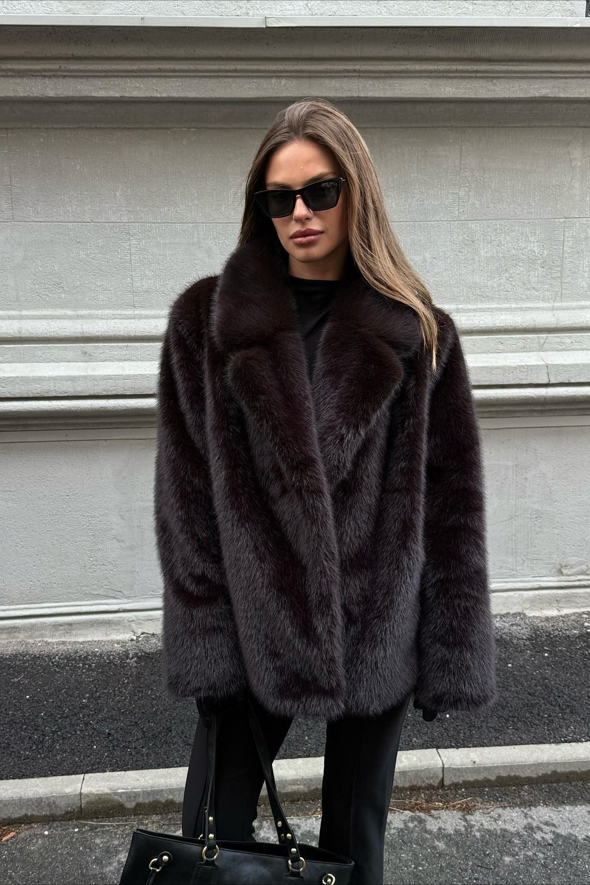 Faux Fox Fur Wide Collar Fashionable Plush Winter Coat