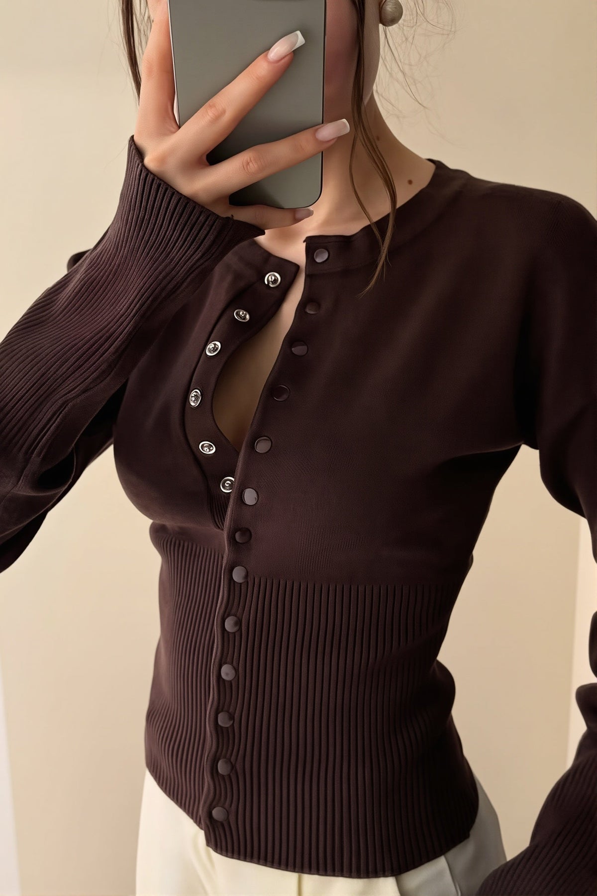 Ribbed Round Neck Fitted Waist Cardigan 7