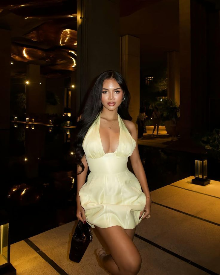 Cute A line Yellow Halter Satin Short Birthday Dress Mini Party Dress Homecoming Dress S526