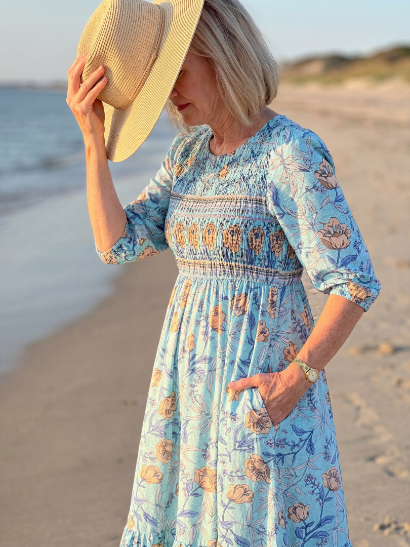 Floral Smocked Bodice Round Neck Midi Dress 3