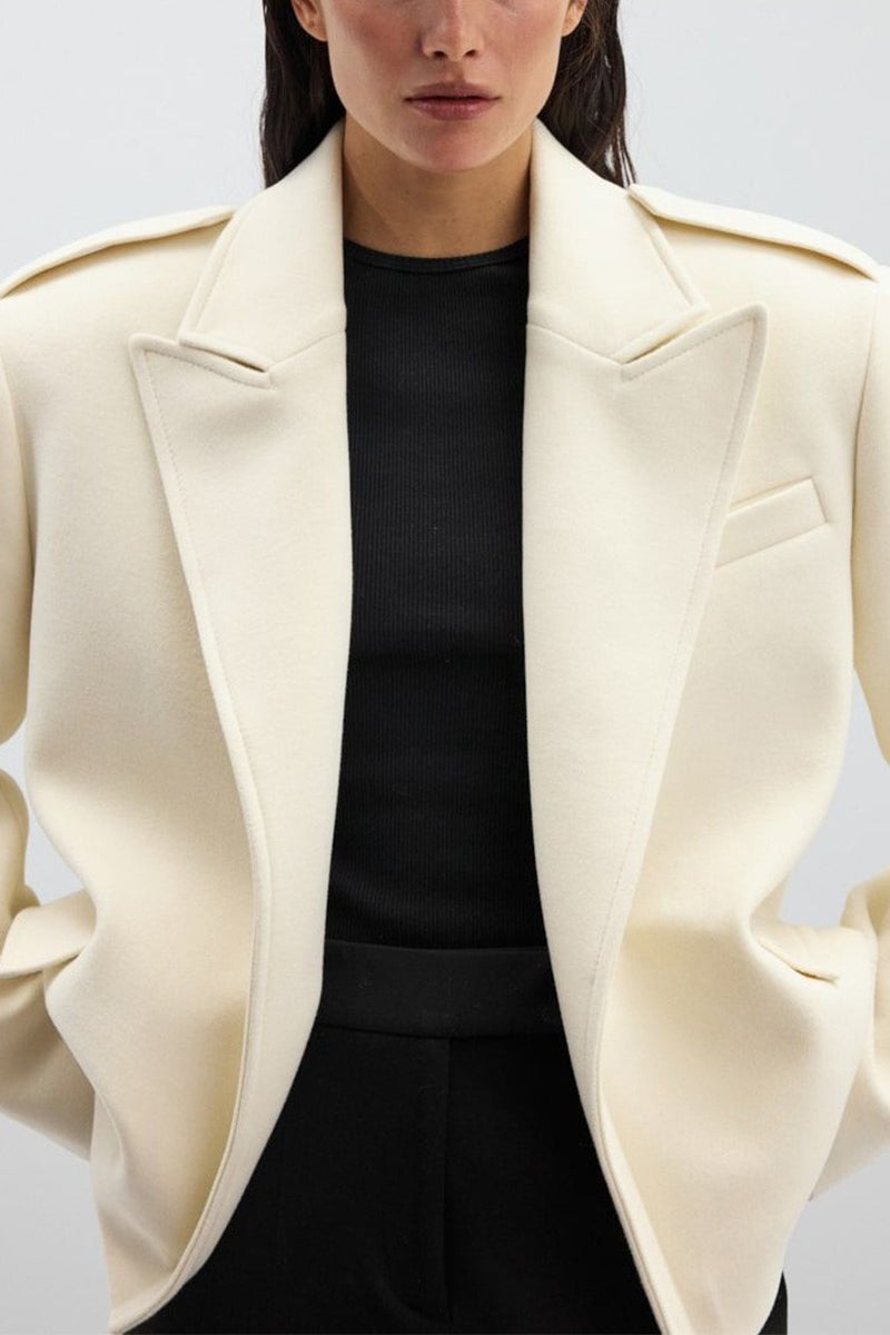 Notch-Lapel Wool Blend Coat with Epaulets for Stylish Comfort