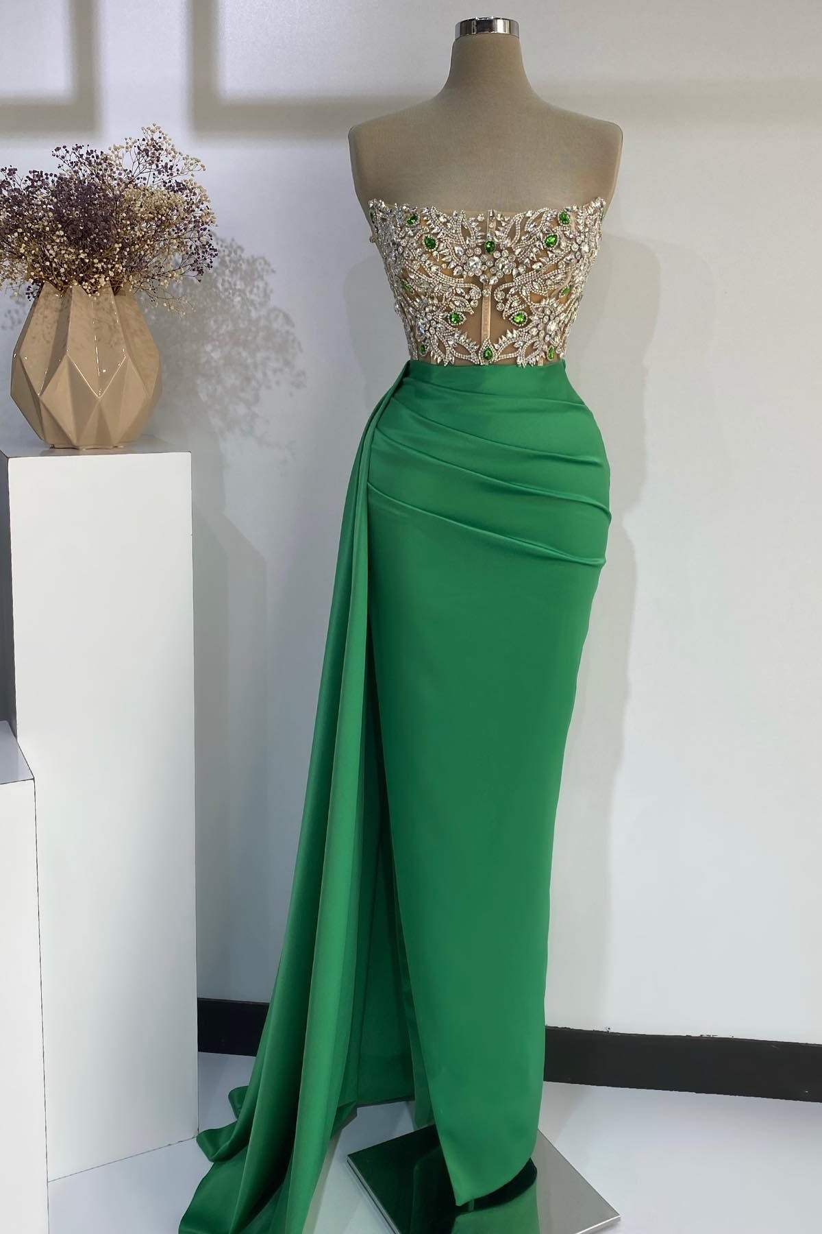 Designer Strapless Emerald Green Mermaid Long Prom Dress With Beads - Fashionpara