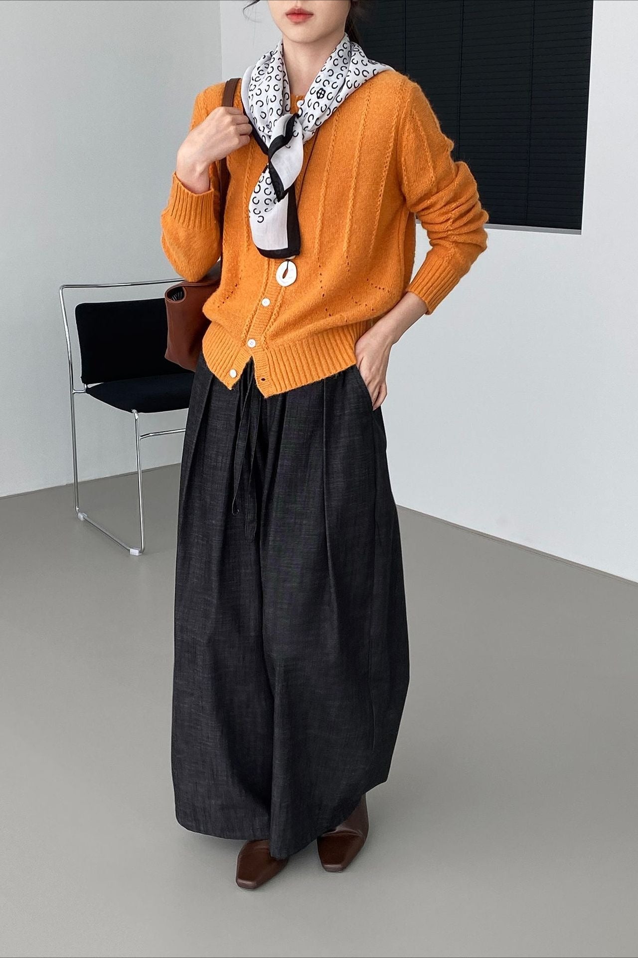 Elegant Wool Knit Cardigan for Cozy Layering and Style