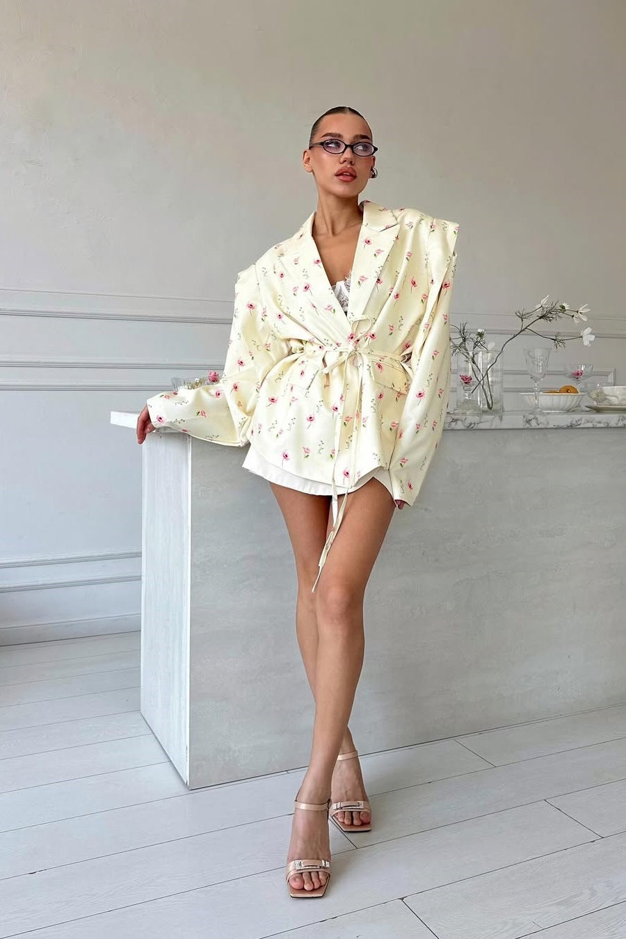 Long Sleeve Printed Waist Tie Blazer