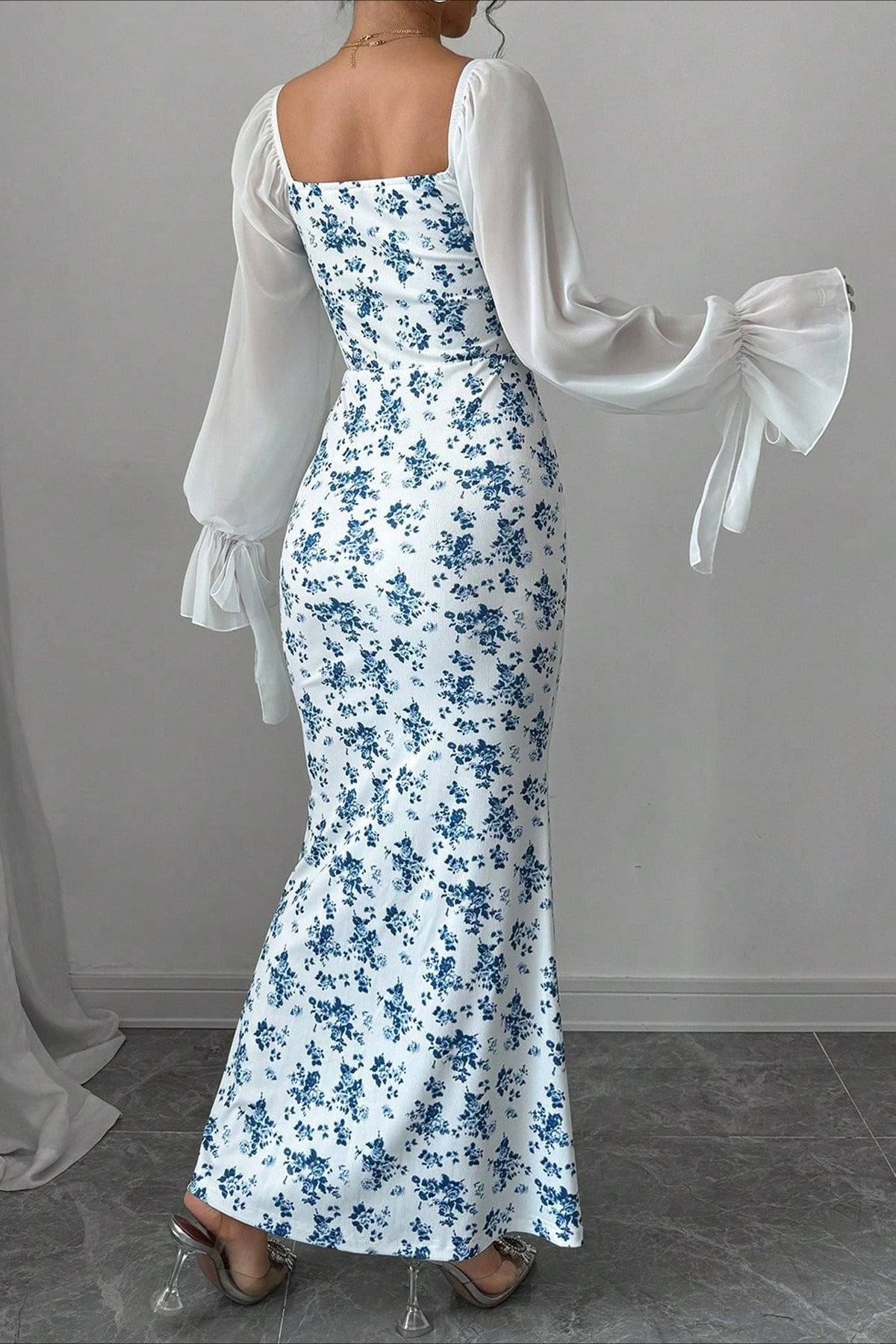 Floral Sweetheart Long Sleeve Ruched Mermaid Maxi Dress - View 2
