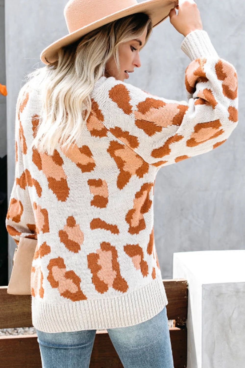 RadyRin Stylish Leopard Print Knit Sweater for Chic Comfort