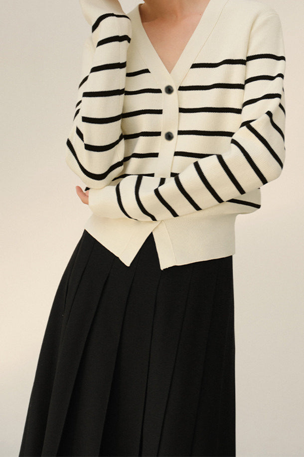 Colorblock Knit Striped V Neck Cardigan for Stylish Layering