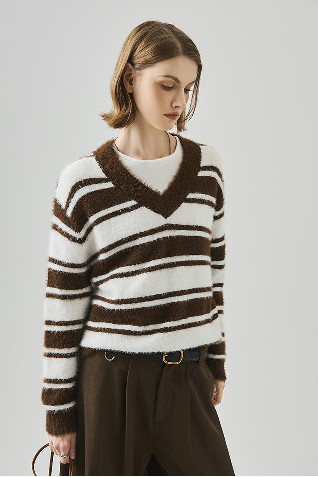 Loose Fit V Neck Knit Sweater