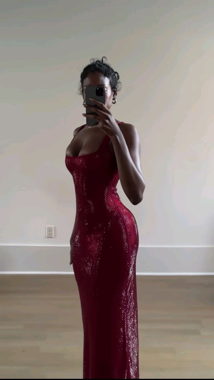 Sexy Burgundy Sequin Sheath Evening Dress Long Party Dress D1300