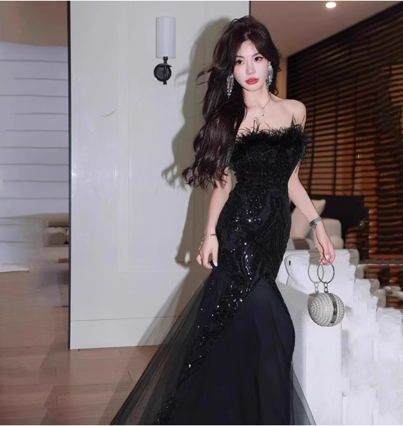 Elegant Black Mermaid Strapless Feather Sequined Tulle Prom Dress Evening Dress P4461