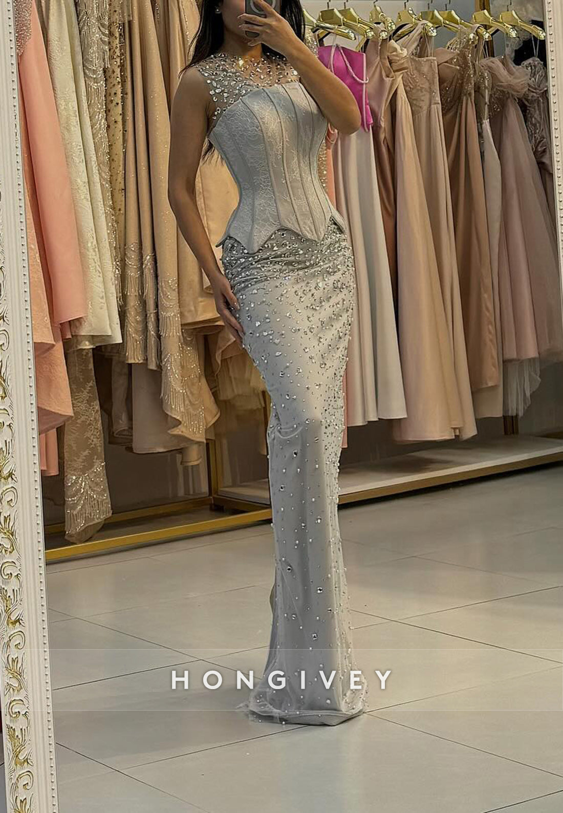 Appliqued Mermaid Floor-Length Halter Sleeveless Rhinestone Evening Gown
