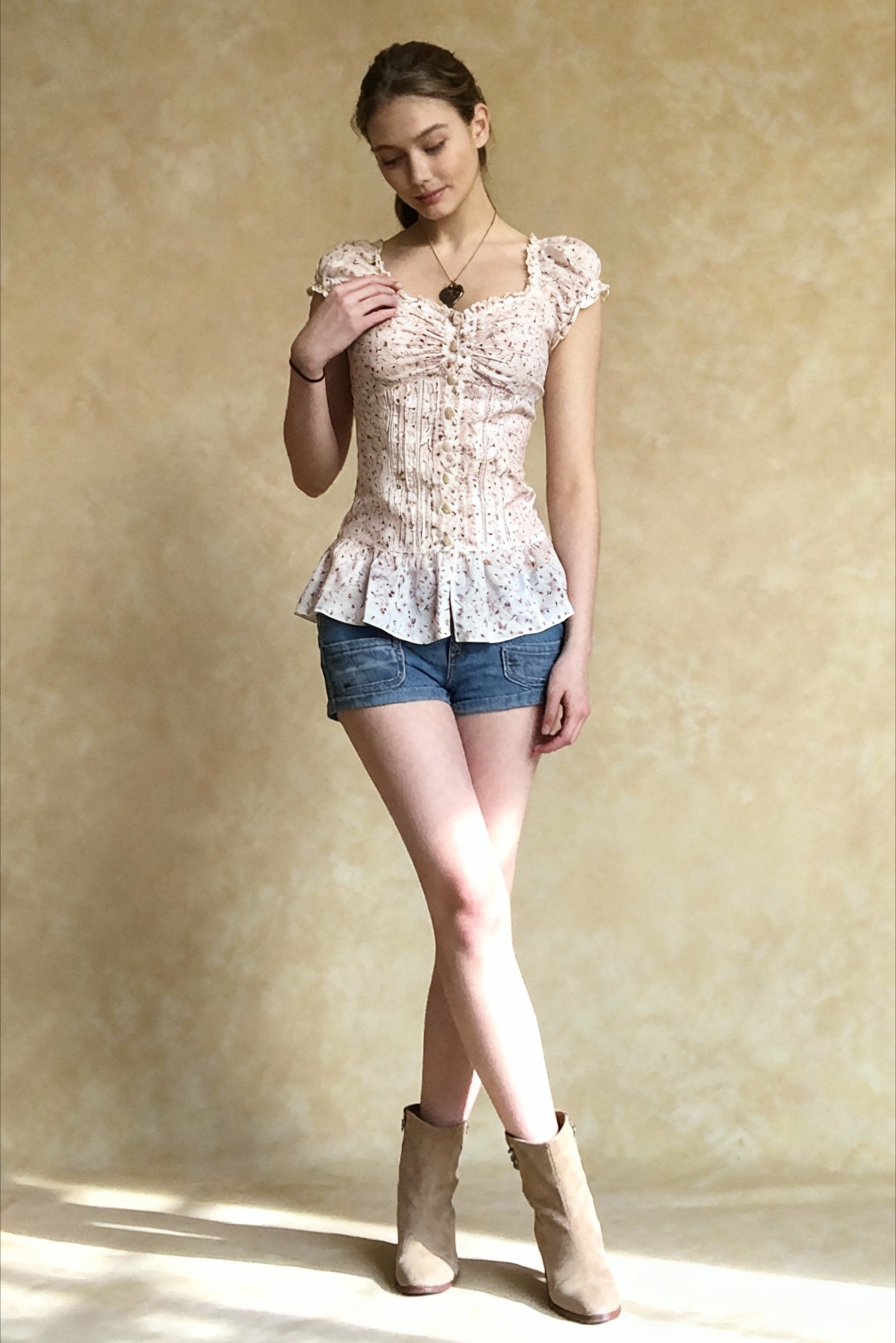 Vintage Floral Tie Buttoned Puff Sleeve Blouse