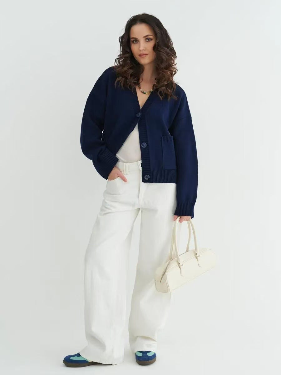 Stylish V-Neck Pocket Knit Cardigan for Effortless Chic