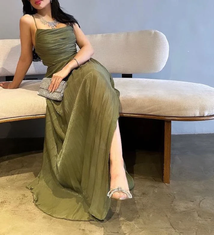 Chic Green Spaghetti Straps Tulle Pleated A Line Slit Evening Dress Long Prom Dress D1590