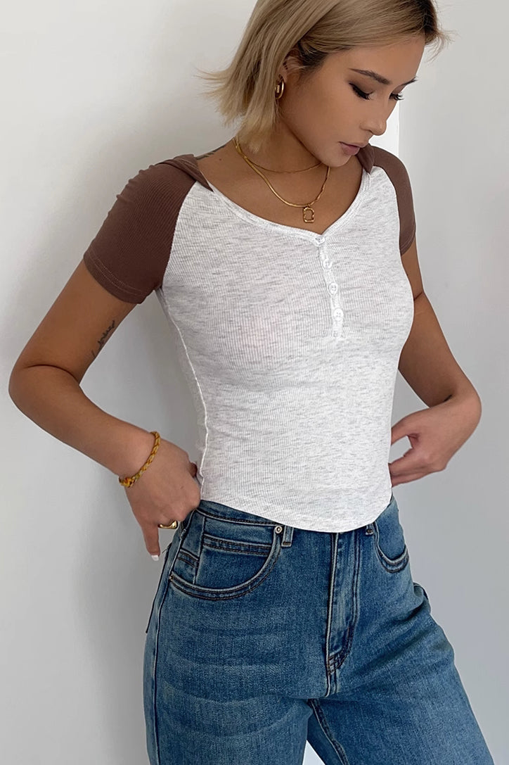 Contrast Sleeve Asymmetrical Hem T Shirt Tops