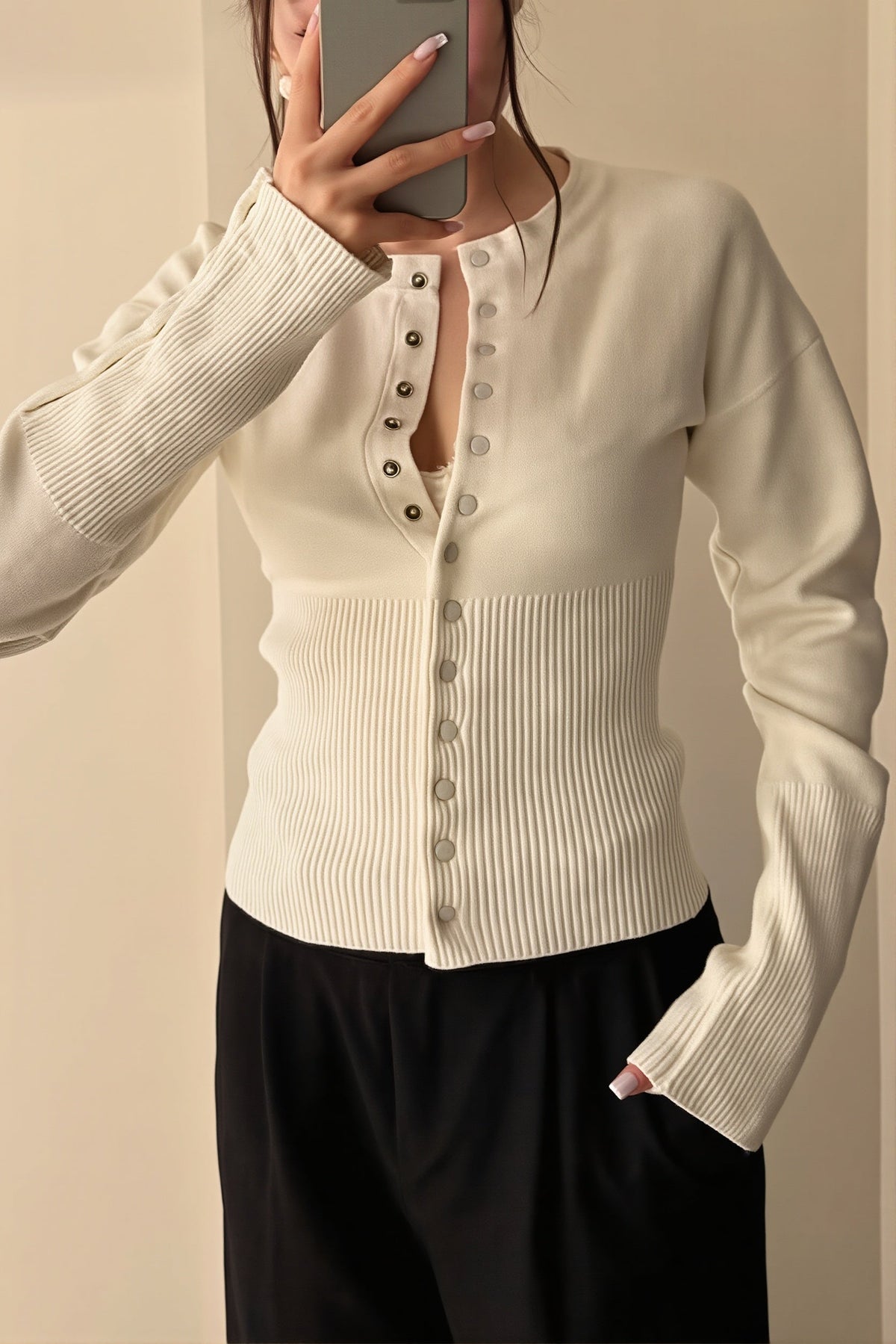 Ribbed Round Neck Fitted Waist Cardigan 5