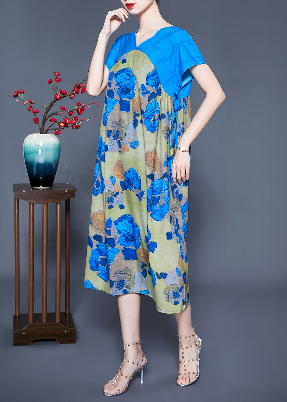 Floral Print Patchwork V-Neck Flutter Sleeve Midi Dress - View 4