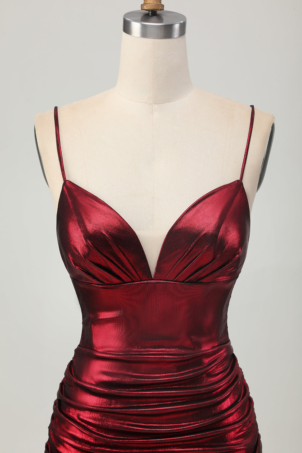 Burgundy Tight Ruched Spaghetti Straps Short Metallic Homecoming Dress