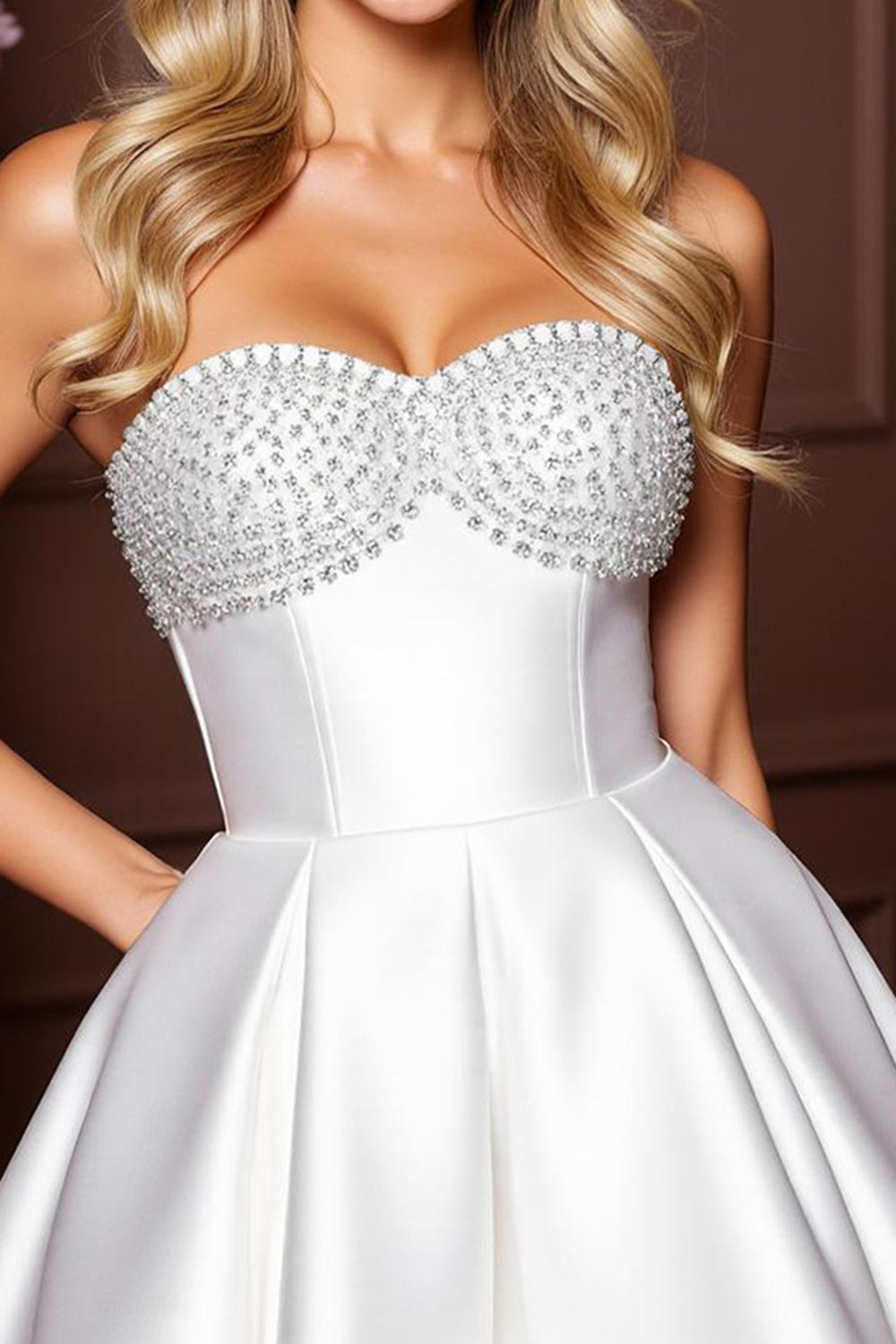 Sparkly White A Line Sweetheart Short Homecoming Dress with Beading