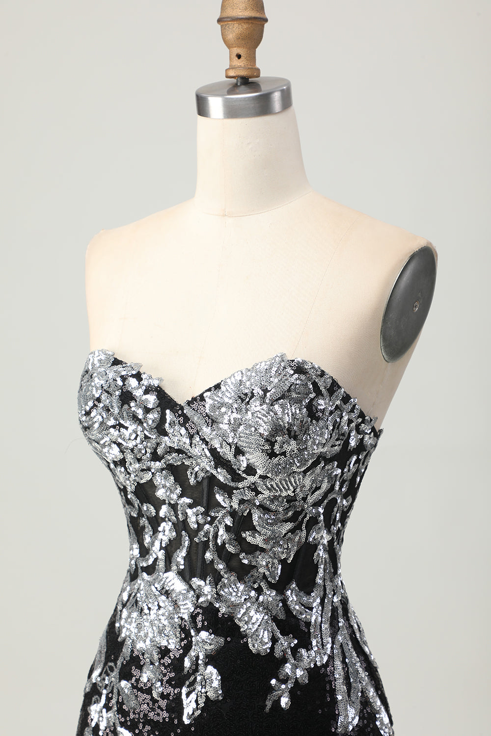 Sparkly Black Silver Sweetheart Tight Short Homecoming Dress with Sequins