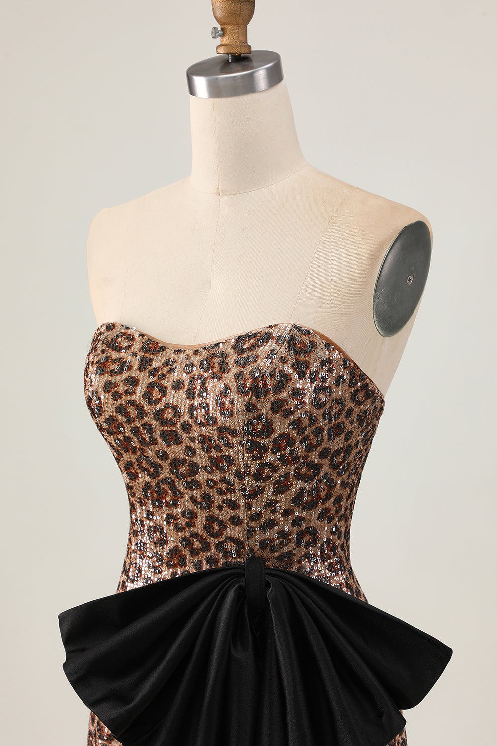 Sparkly Brown Leopard Sequins Short Tight Homecoming Dress with Bow