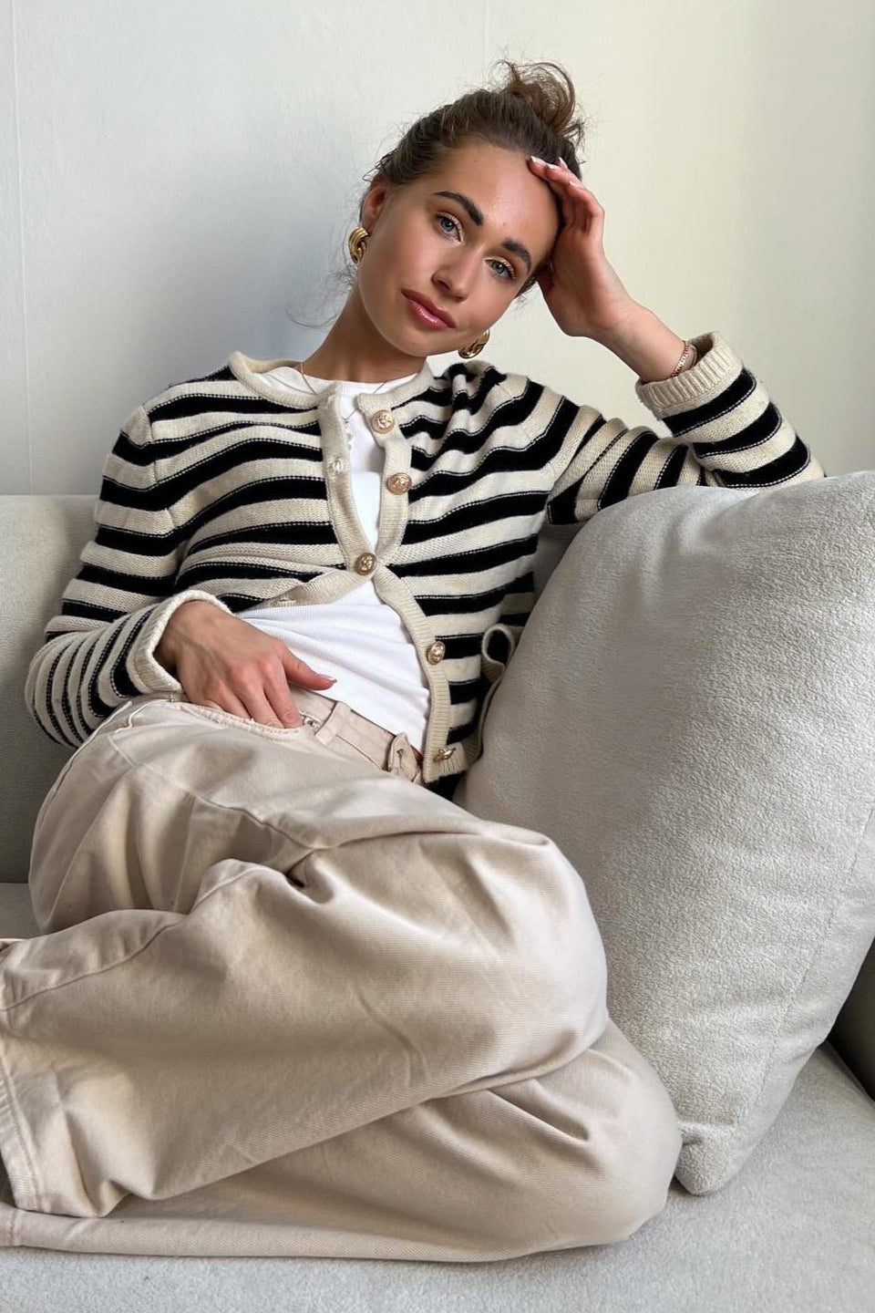 Lightweight Striped Knit Cardigan for Effortless Style