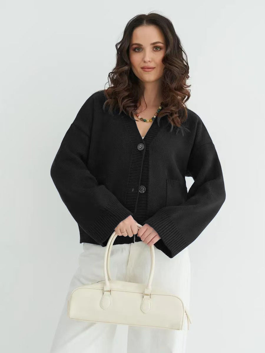 Stylish V-Neck Pocket Knit Cardigan for Effortless Chic