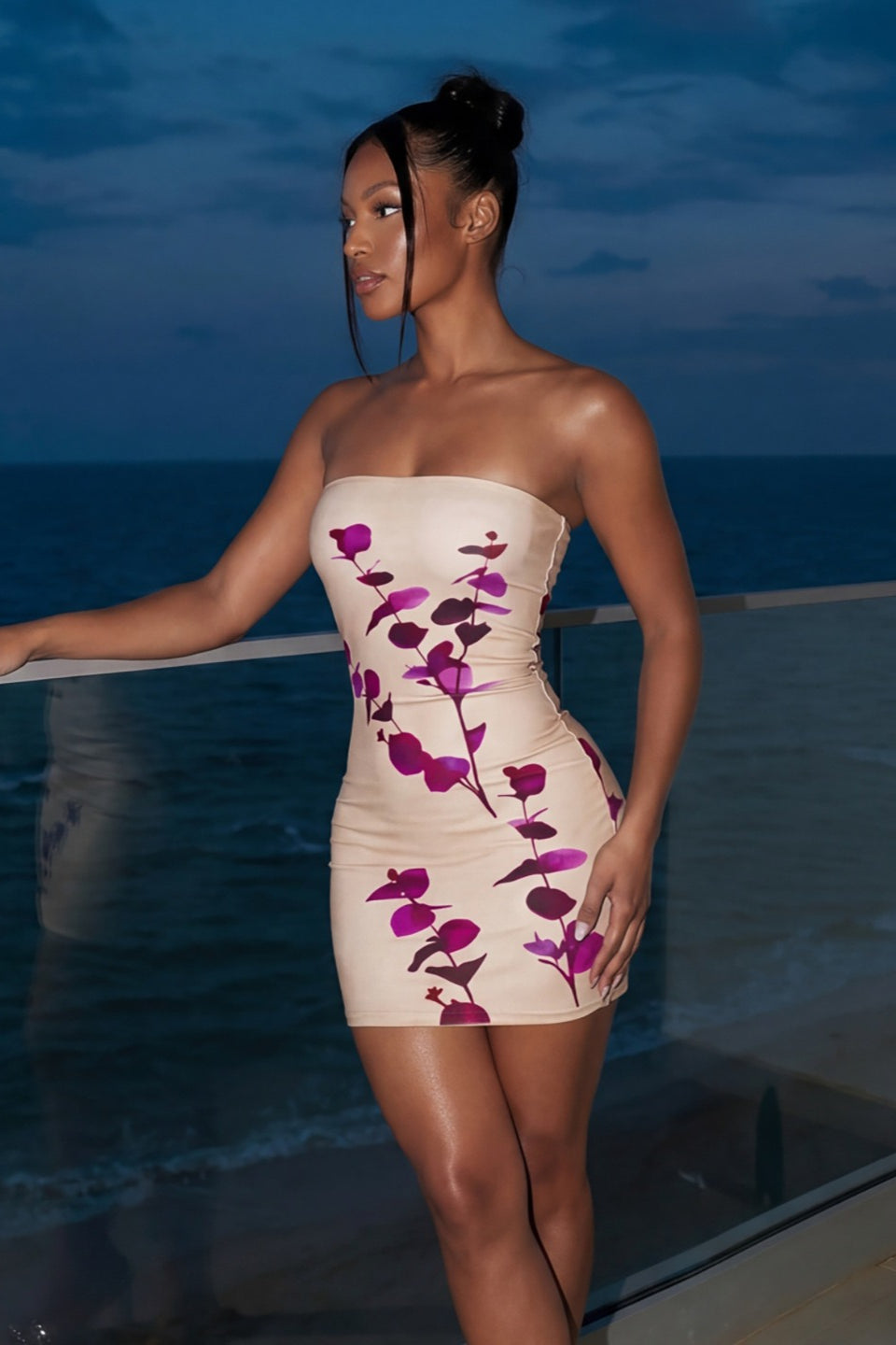 Floral Strapless Bodycon Mini Dress 3