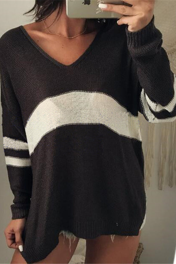 Chic V-neck Patchwork Knitted Sweater for Effortless Style