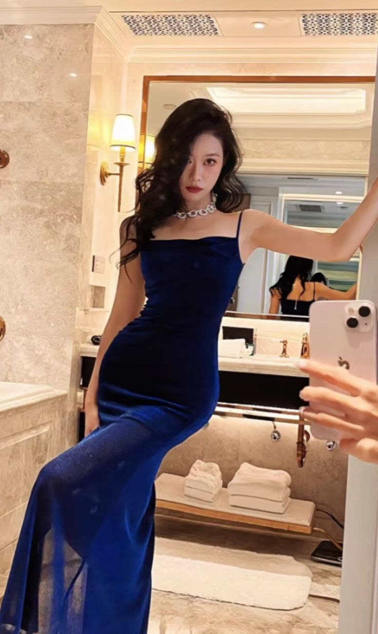 Charming Spaghetti Straps Blue Tulle Sequin Slit Mermaid Long Party Dress Evening Gown D1399