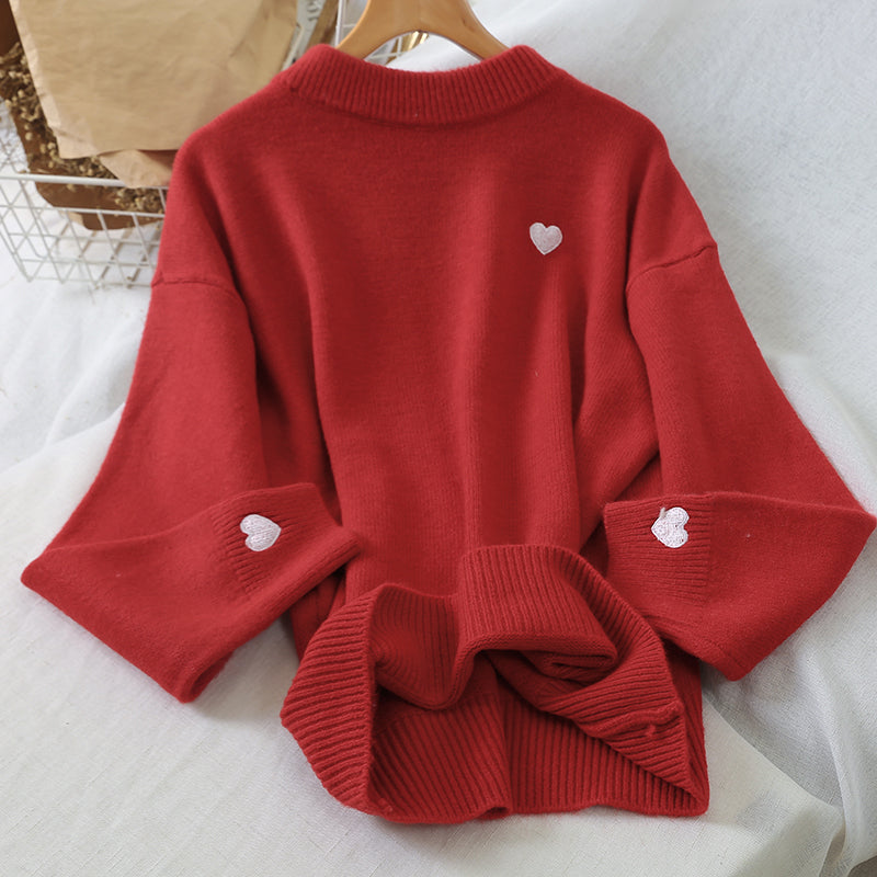 KittenAlarm - Little Heart Embroidery O-Neck Sweater