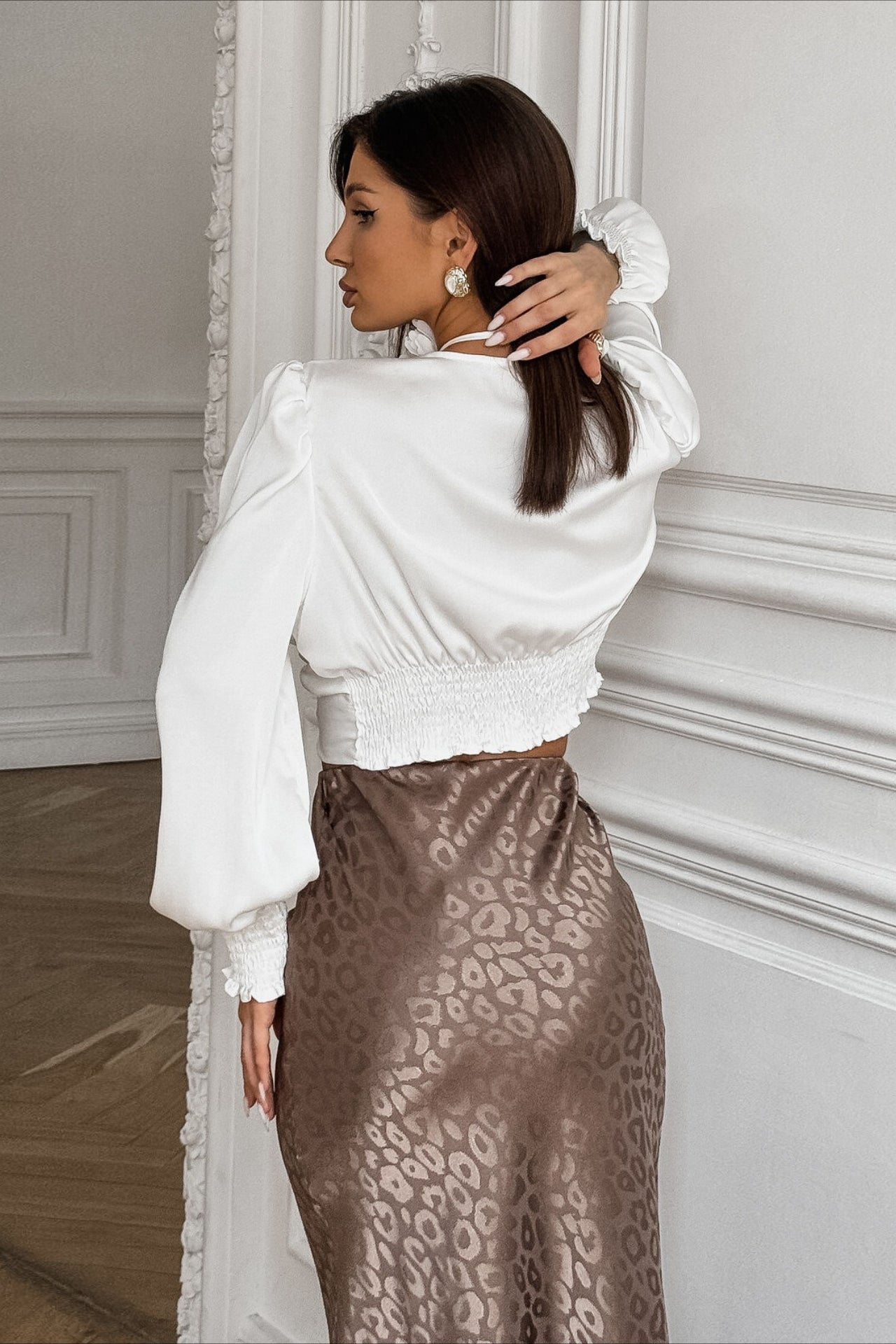 Glossy Satin Cropped V-Neck Blouse - Fashionpara