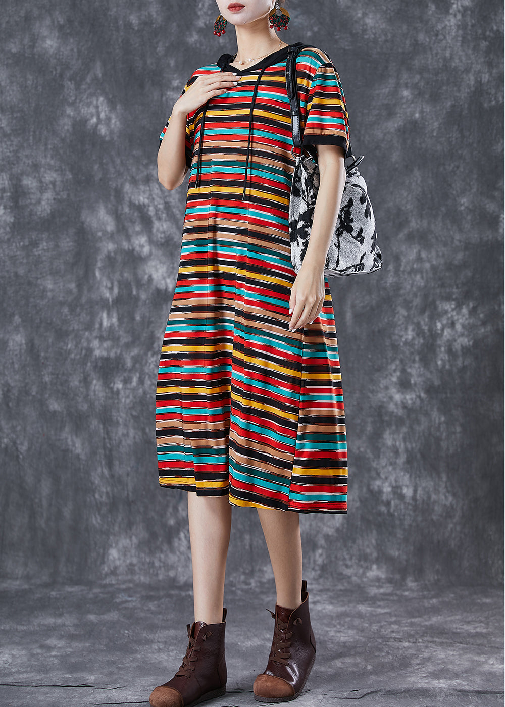 Hooded Short Sleeve Brushstroke Stripe Print Shift Dress - View 3