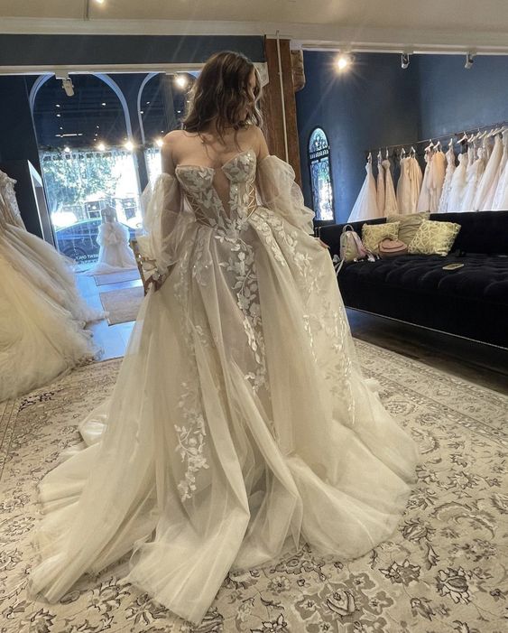 Long Wedding Dresses Tulle Popular Modest Bridal Dresses