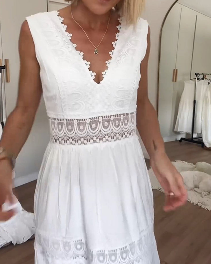Lace Trim Sleeveless Deep V-Neck Tiered Midi Dress - View 3